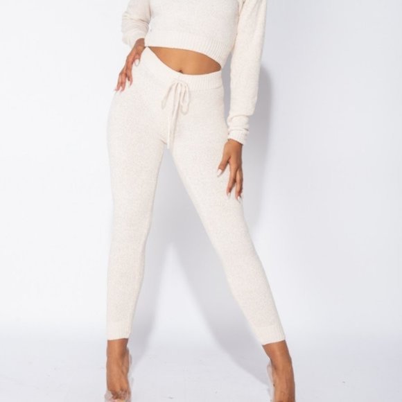 Comfy Life Ivory Chenille Cropped Sweater - Picture 6 of 11